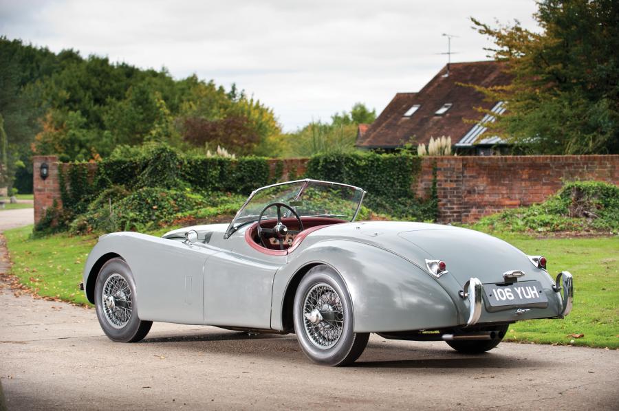  Jaguar XK120 SE Roadster 1953 года  (фото 26 из 27)